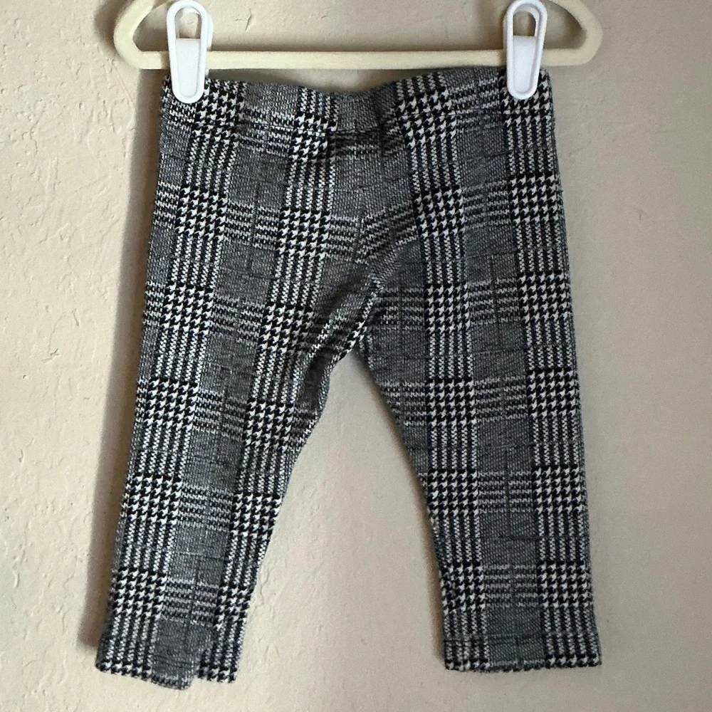 KIDS: Stem Black and Grey Plaid Leggings